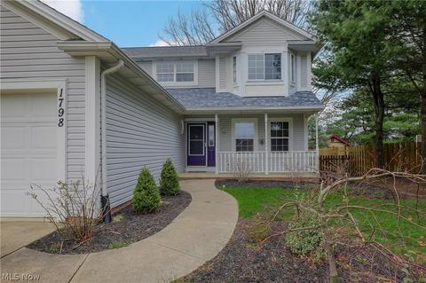 1798 Springhaven Cir NE, Massillon, OH 44646 photo 2