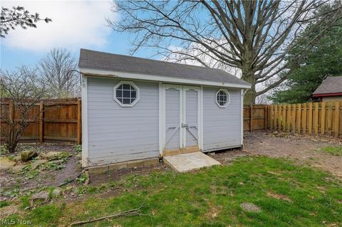 1798 Springhaven Cir NE, Massillon, OH 44646 photo 33