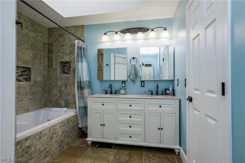 1798 Springhaven Cir NE, Massillon, OH 44646 photo 19