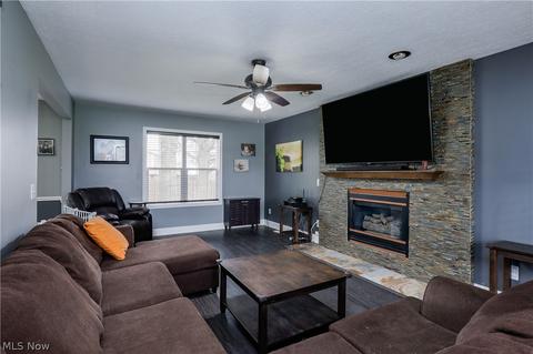 1798 Springhaven Cir NE, Massillon, OH 44646 photo 11