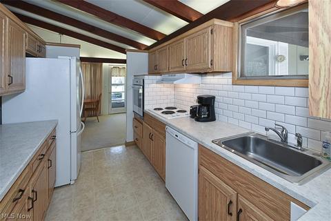 35590 Solon Rd, Solon, OH 44139 photo 5