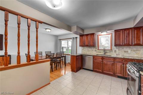 4744 Brook Ln, Brooklyn, OH 44144 photo 14