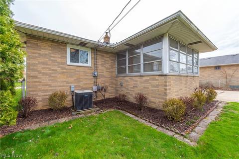 4744 Brook Ln, Brooklyn, OH 44144 photo 31