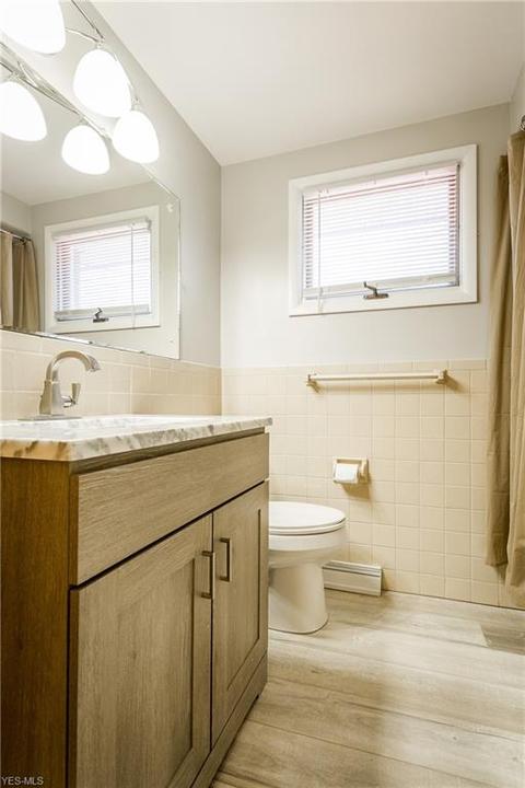 4895 3rd St NW, Canton, OH 44708 photo 9
