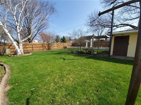 165 Campagna St, Elyria, OH 44035 photo 28