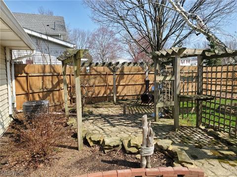 165 Campagna St, Elyria, OH 44035 photo 10