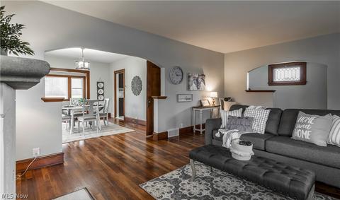 36000 Aurora Rd, Solon, OH 44139 photo 5