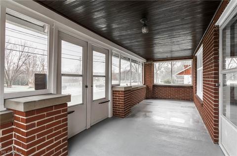 36000 Aurora Rd, Solon, OH 44139 photo 27
