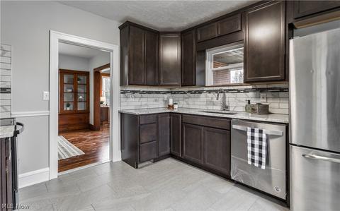 36000 Aurora Rd, Solon, OH 44139 photo 13