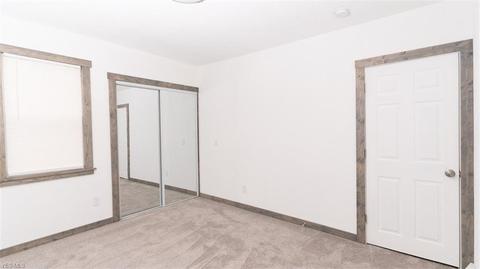 121 Longfellow St, Elyria, OH 44035 photo 6