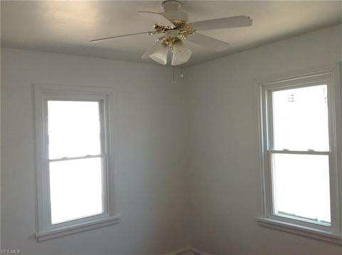 265 E Vermont Ave, Sebring, OH 44672 photo 21