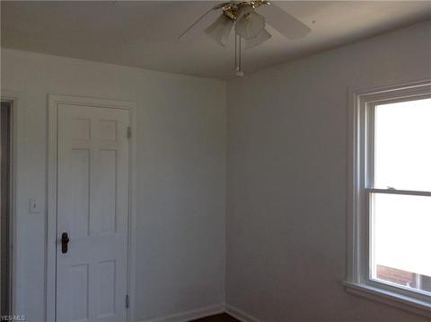 265 E Vermont Ave, Sebring, OH 44672 photo 19