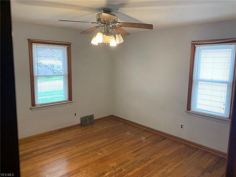 770 E 266th St, Euclid, OH 44132 photo 13