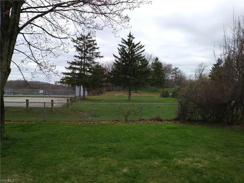 6296 State Rd, Parma, OH 44134 photo 18