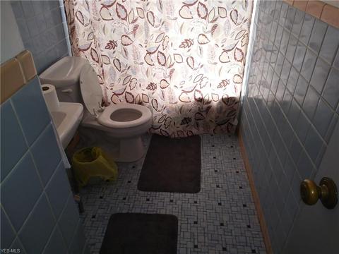 6296 State Rd, Parma, OH 44134 photo 21