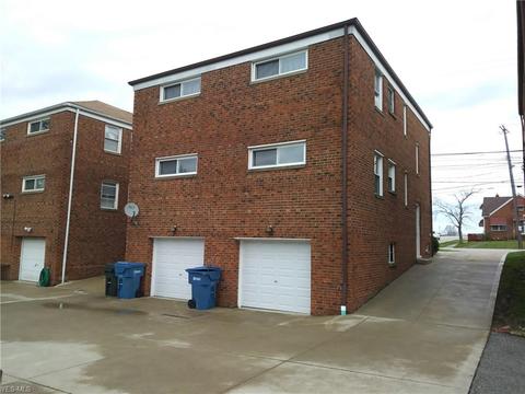 6296 State Rd, Parma, OH 44134 photo 15