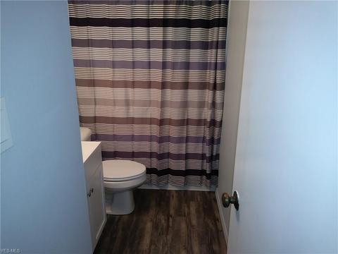 6296 State Rd, Parma, OH 44134 photo 7