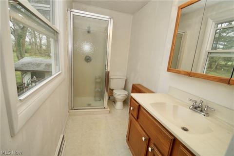 6410 Chesham Ave NE, Canton, OH 44721 photo 17