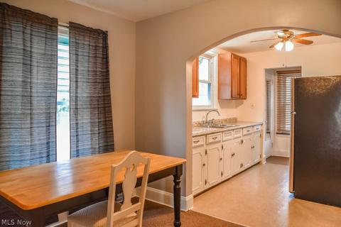 182 Poplar Ave NW, Canton, OH 44708 photo 6