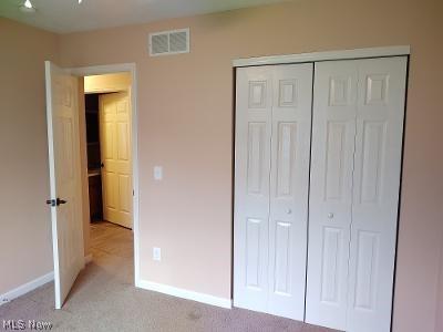 343 Warden Ave, Elyria, OH 44035 photo 8