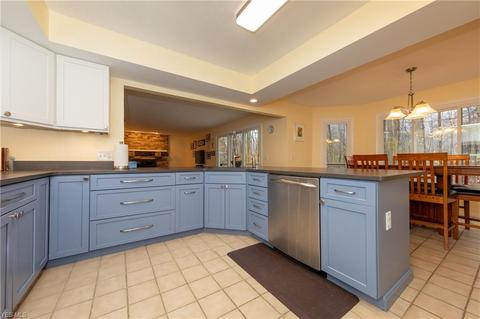 36092 Derby Downs Dr, Solon, OH 44139 photo 16
