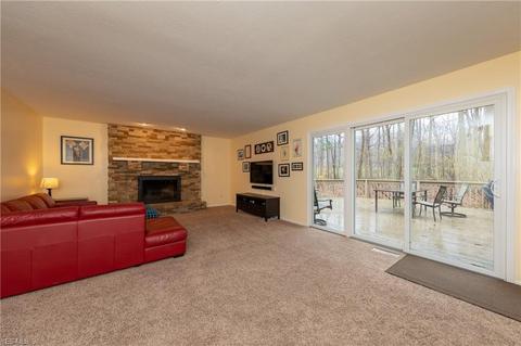 36092 Derby Downs Dr, Solon, OH 44139 photo 11