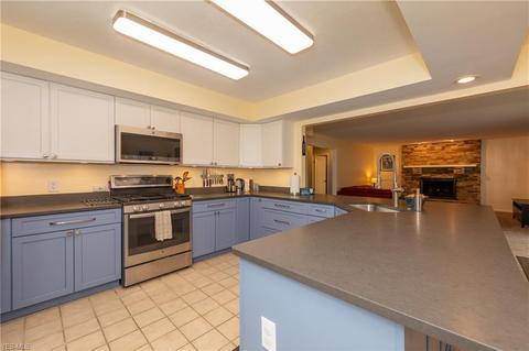 36092 Derby Downs Dr, Solon, OH 44139 photo 15