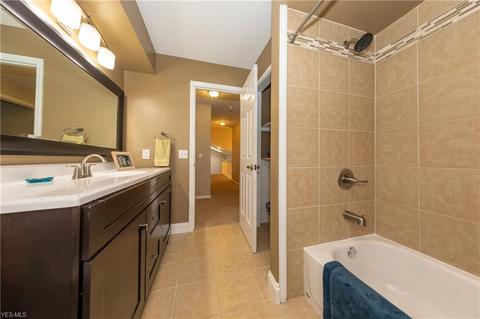 36092 Derby Downs Dr, Solon, OH 44139 photo 30