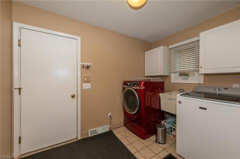 36092 Derby Downs Dr, Solon, OH 44139 photo 21