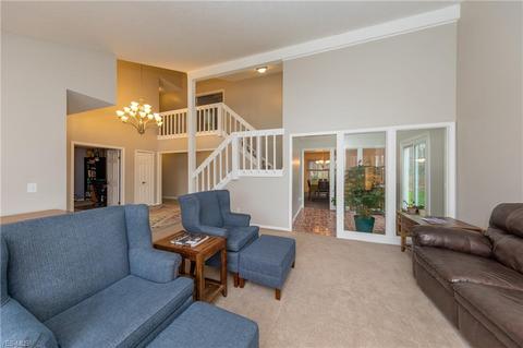 36092 Derby Downs Dr, Solon, OH 44139 photo 7