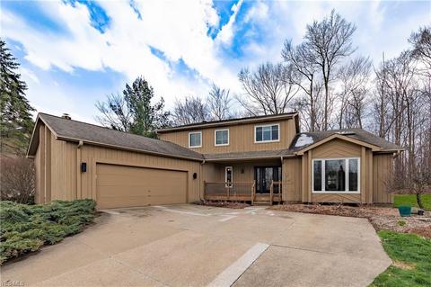 36092 Derby Downs Dr, Solon, OH 44139 photo 1