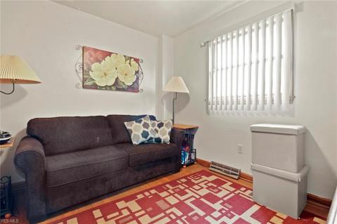 189 Center St, Struthers, OH 44471 photo 8