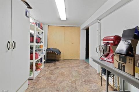 189 Center St, Struthers, OH 44471 photo 12