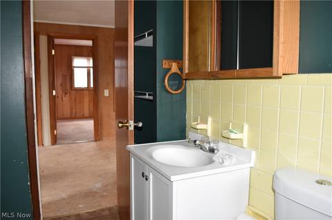 5518 N Ridge Rd E, Ashtabula, OH 44004 photo 18