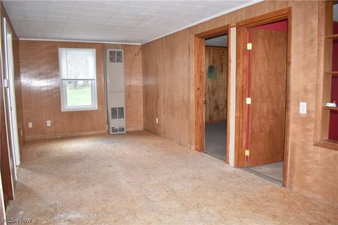5518 N Ridge Rd E, Ashtabula, OH 44004 photo 9