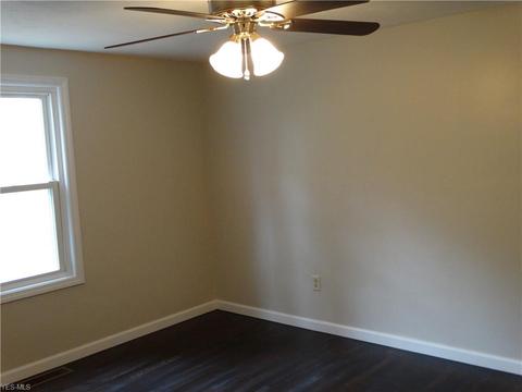 6411 Forest Dr, Ashtabula, OH 44004 photo 7