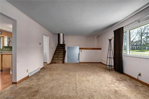 6819 Brookside Rd, Independence, OH 44131 photo 3