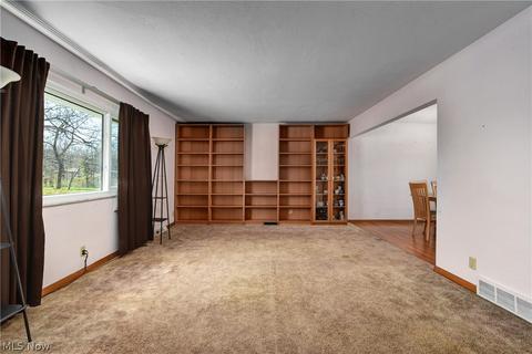 6819 Brookside Rd, Independence, OH 44131 photo 7