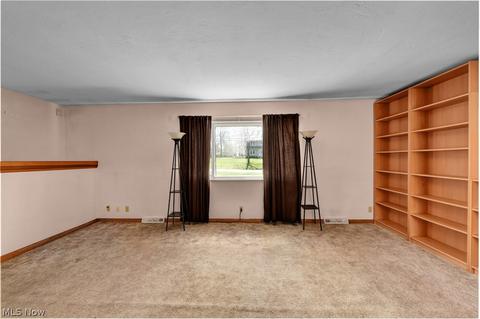 6819 Brookside Rd, Independence, OH 44131 photo 5