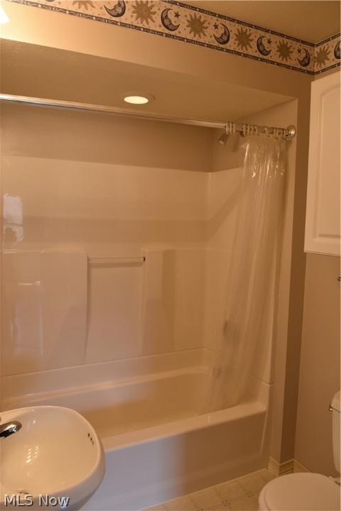 11046 Middle Ave, Elyria, OH 44035 photo 14