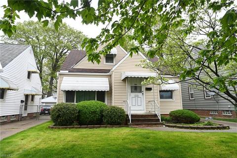 6210 Ridgewood Ave, Parma, OH 44129 photo 1