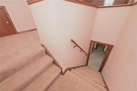 6210 Ridgewood Ave, Parma, OH 44129 photo 18