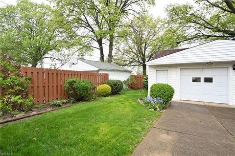 6210 Ridgewood Ave, Parma, OH 44129 photo 27