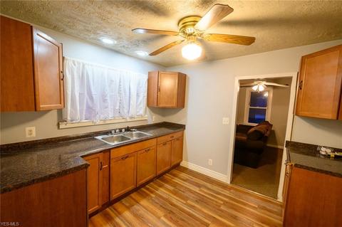 8313 Depot Rd, Saybrook, OH 44004 photo 6
