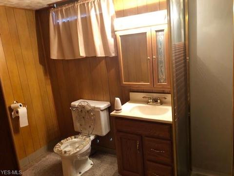 5552 E 141st St, Maple Heights, OH 44137 photo 12