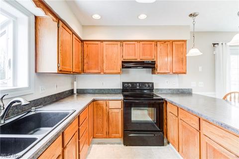 1842 Abbe Rd S, Elyria, OH 44035 photo 6