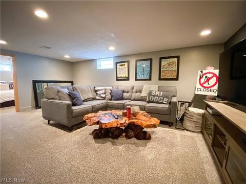 7404 E Parkside Dr, Boardman, OH 44512 photo 7