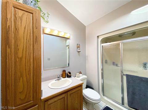 7404 E Parkside Dr, Boardman, OH 44512 photo 11
