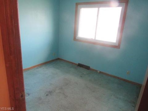 15210 Rockside, Maple Heights, OH 44137 photo 8