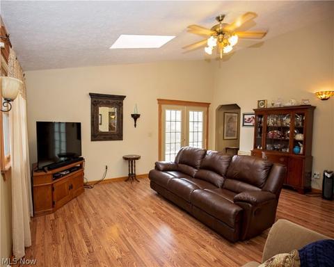 9939 E River Rd, Elyria, OH 44035 photo 18